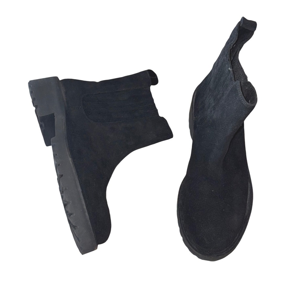 Seychelles Cashew‎ Black Suede Chelsea Boots Water Resistant sz 8 NWOT